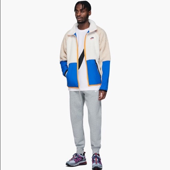 nike nsw fleece jacket